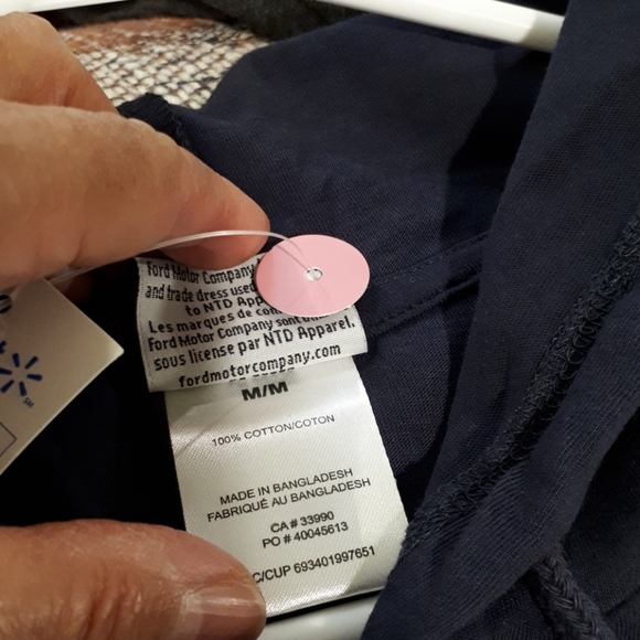 Men Top Tank - Picture 3 of 3